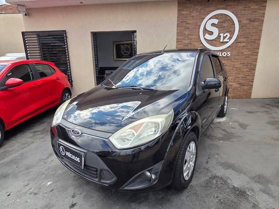 FORD FIESTA 1.6 MPI CLASS SEDAN 8V FLEX 4P MANUAL FORD FIESTA 1.6 MPI CLASS SEDAN 8V FLEX 4P MANUAL